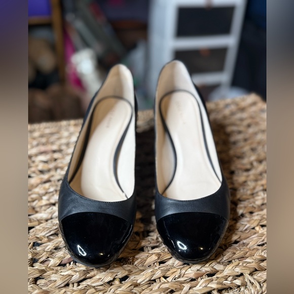 Cole Haan Black Cap Toe Block Heel Pumps – Size 8B - Picture 5 of 10